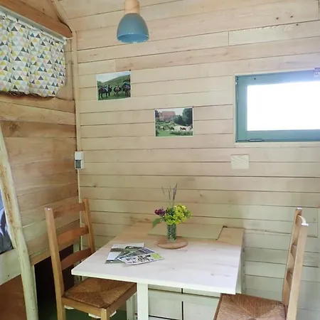 Air De Camping - Chemin De Traverse Auberive Exterior foto