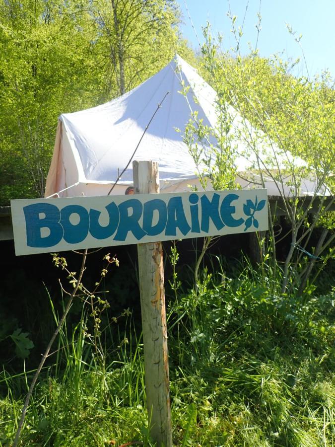 Camping Air De - Chemin De Traverse *